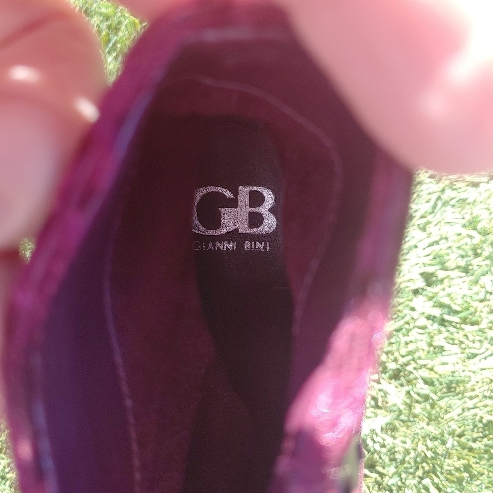 Gianni Bini Cool Days Velour Booties - Picture 4 of 5